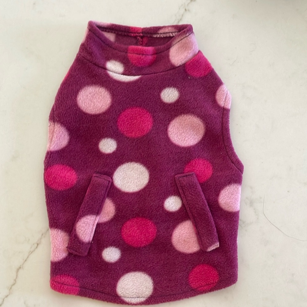 GREAT CHOICE POLKA DOT FLEECE ONSIE for small breed dog SIZE S